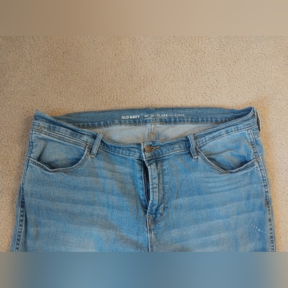 Oldnavy 16 regular micro flare midrise - Picture 2 of 3